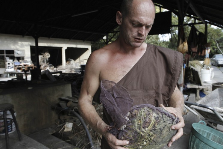 Drogenentzug im Dschungel Thailands