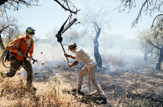 Wilde Feuerwehrleute, Sizilien - (c) Roselena Ramistella